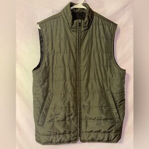 Marc Anthony Men's Olive Quilted Vest